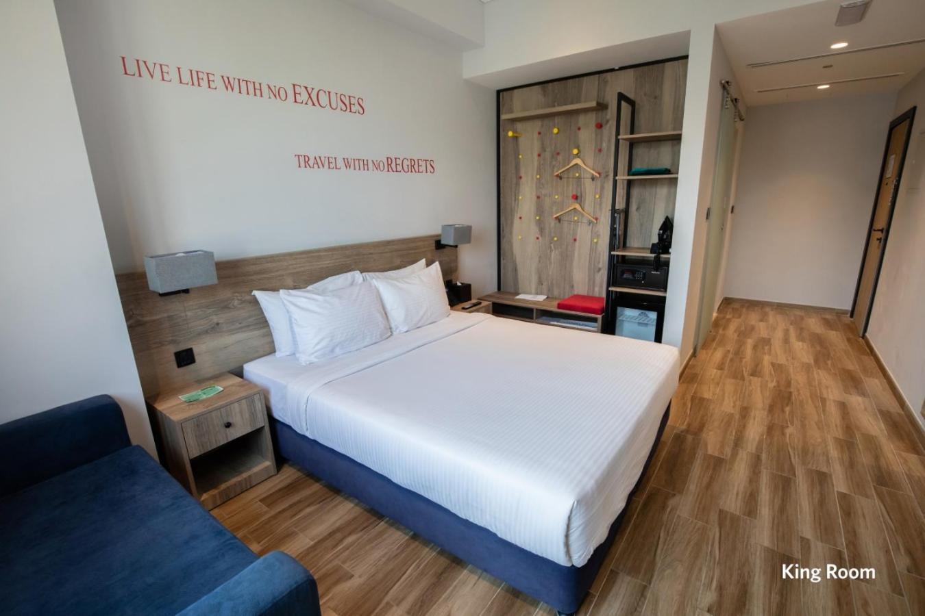 Kingsgate Canal Hotel By Millennium 두바이 객실 사진